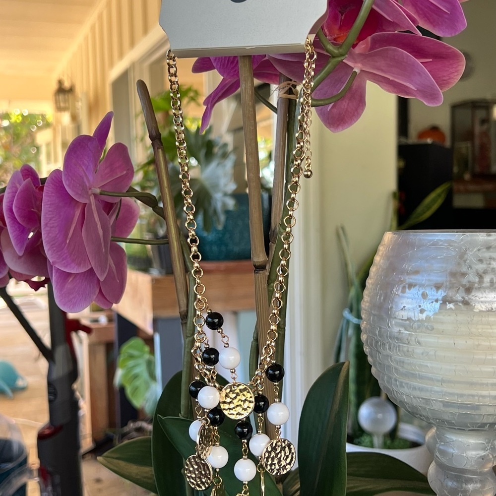 A & I Gold Blue White Necklace Statement Necklace